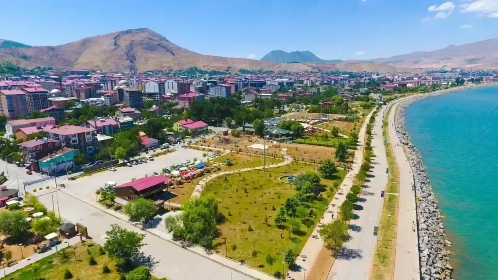 Tatvan Gezilecek Yerler