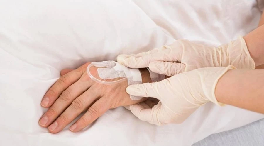 Evde Serum Takma Hizmeti