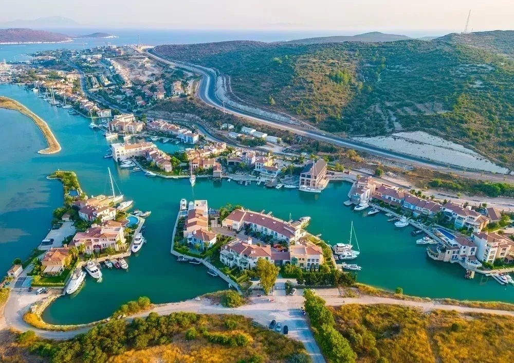 Alaçatı’da Nerede Kalınır? Alaçatı En İyi Otel ve Bölgeler