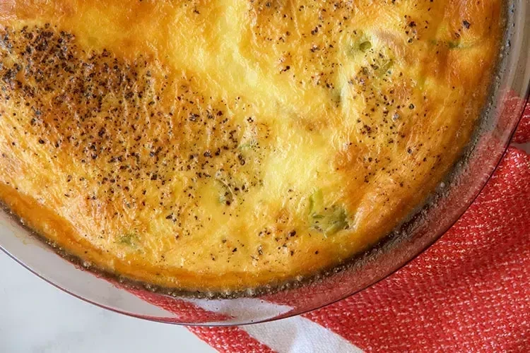 Fırında Peynirli Pırasa Tarifi