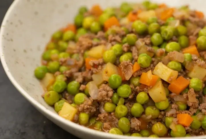 Kıymalı Garnitür Yemeği Tarifi