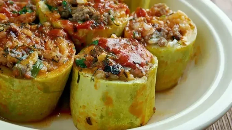 Etli Kabak Dolması Tarifi