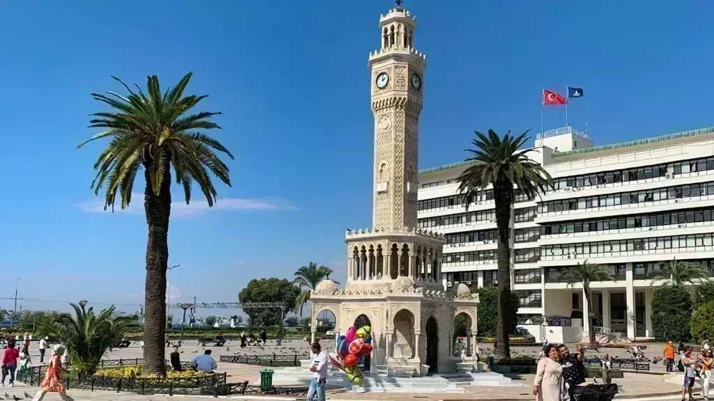 İzmir Şehir Rehberi