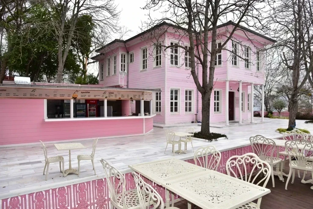 Emirgan Sosyal Tesisleri