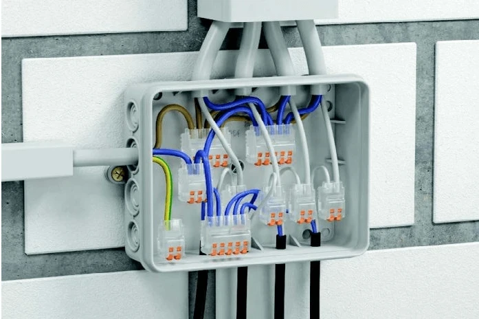 Elektrik Tesisatı ve Malzemeleri: Sıva Altı ve Üstü Çeşitler