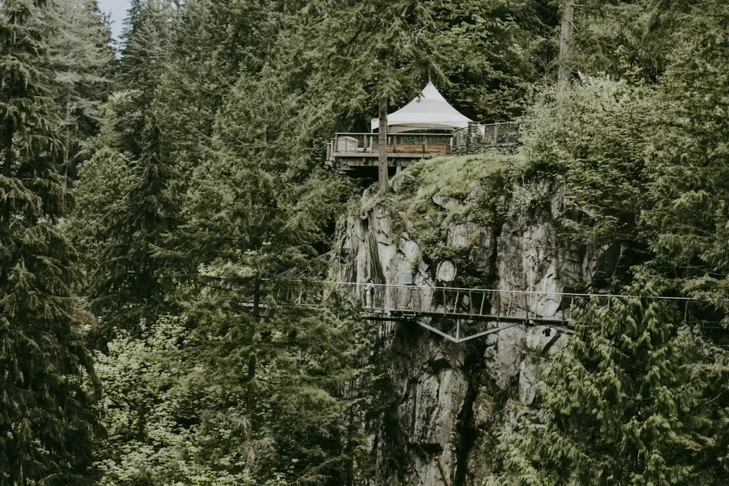 Antalya Kiralık Ağaç Evler