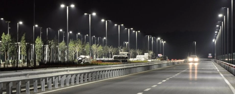 En İyi Site İçi Aydınlatma Sistemleri