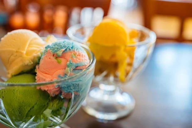 Limonlu Dondurma Tarifinin Püf Noktaları ve Lezzet Yolculuğu