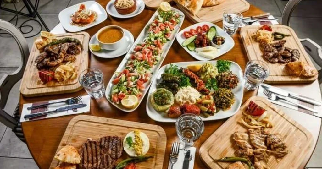 Esnaf Lokantasında Çıkan Klasik Türk Yemekleri Rehberi