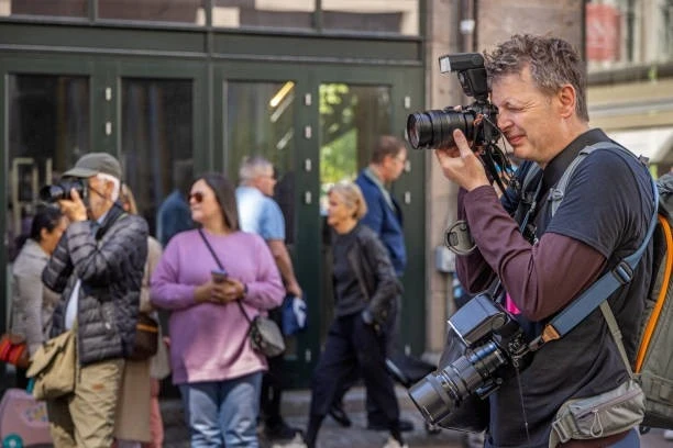 Pazar Günü Fotoğrafçılar Açık Mı?