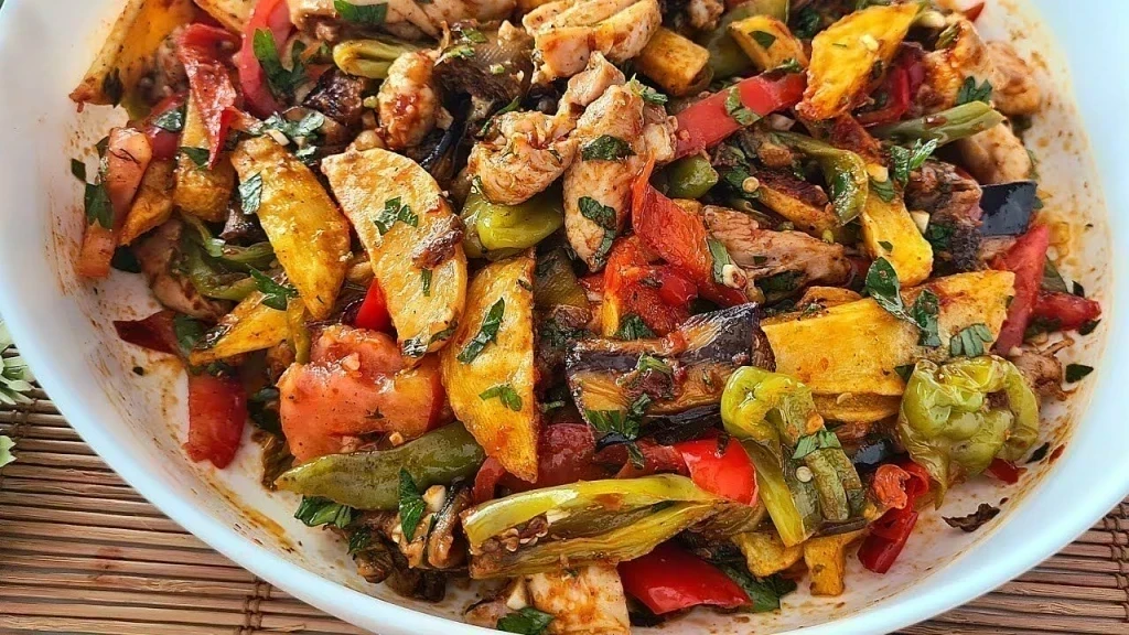 Esnaf Lokantası Yemek Listesi ile Lezzetli Seçenekler