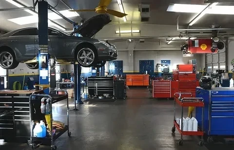 Kârlı Bir Oto Tamir Dükkanı Nasıl Açılır?