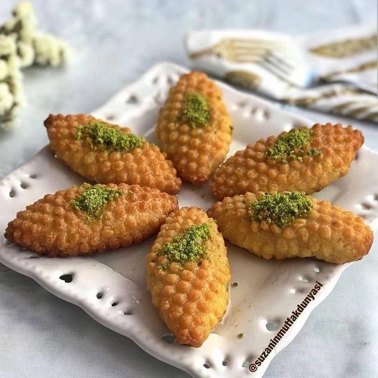 Kalburabastı Tatlı Tarifiyle Geleneksel Lezzet Şöleni