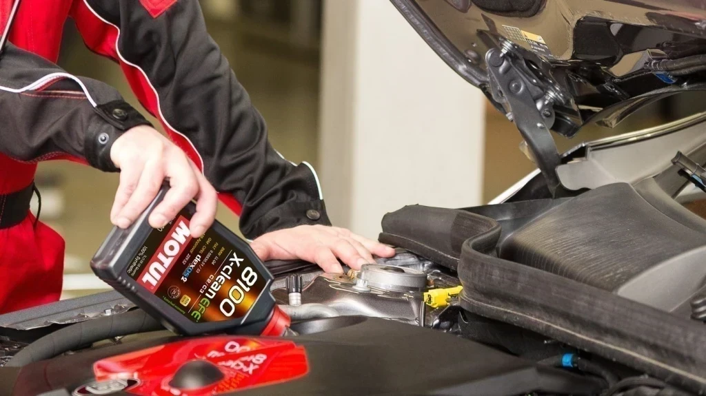 Oto Temizlik Bakım Ürünleri ile Aracınızı Koruyun