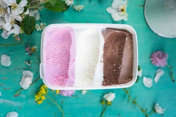 Maraş Dondurması Rehberi: İçerik, Yapım ve Kıvamın Sırrı