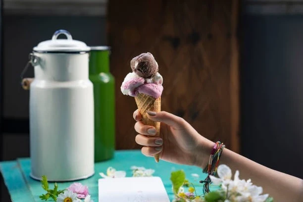 Hakiki Maraş Dondurması: Tarif, Yapımı ve Sipariş Rehberi