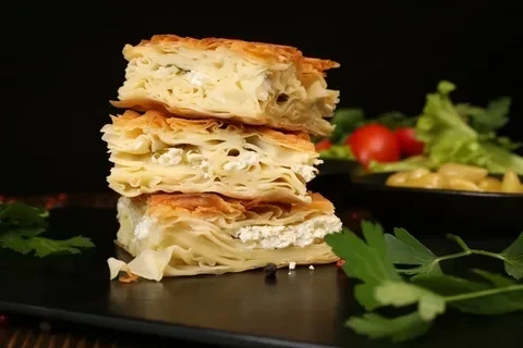 En Lezzetli Peynirli Börek Tarifi: Adım Adım Kolay Yapım