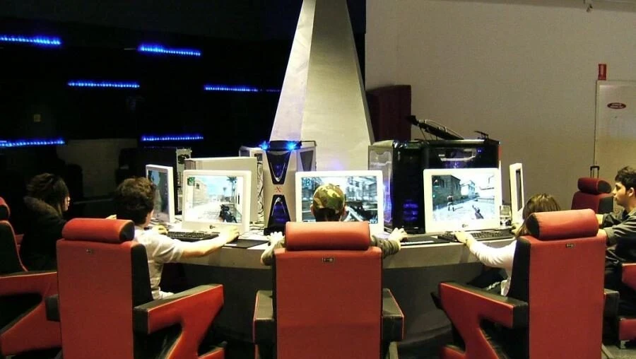 İnternet Kafelerde Hangi Oyunlar Var? En Popüler Seçimler