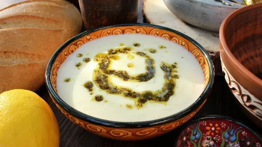 Kolay Yayla Çorbası Yapımı ile Geleneksel Lezzet