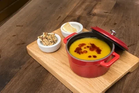 Sofralarınıza Lezzet Katan Değişik Çorba Tarifleri