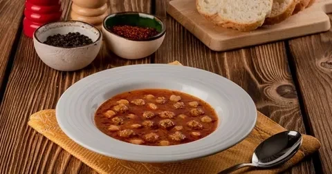 Analı Kızlı Çorba Tarifi: Geleneksel Türk Mutfağından Lezzet