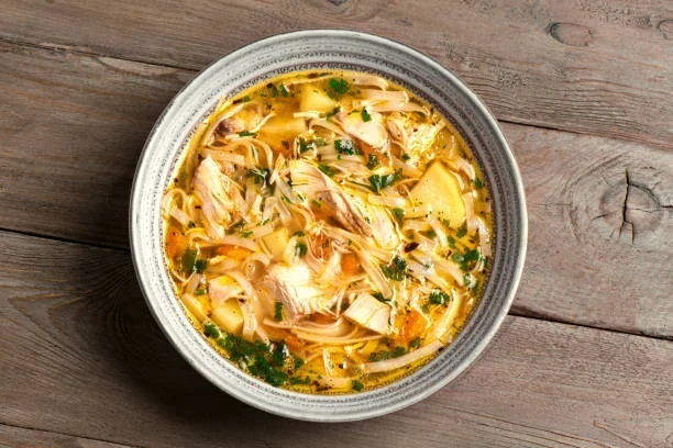 Pratik ve Lezzetli Şehriye Çorbası Tarifi