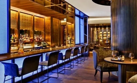 Otel Publarında Ne İçilir? Popüler İçecekler ve Tavsiyeler