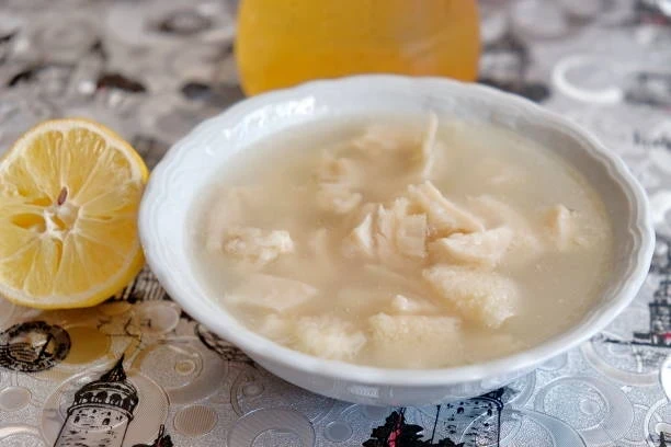 İşkembe Çorbası Faydaları ve En İyi Çorbacılar Rehberi