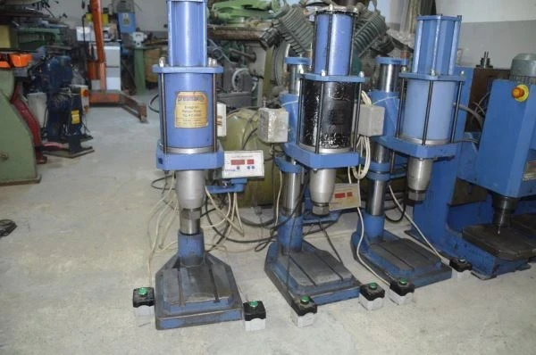 İkinci El Perçin Sıvama Makinası ile İşinizi Hızlandırın!