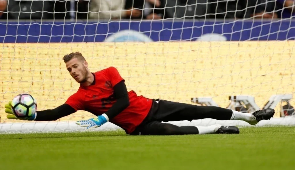 Halı Sahada Kaleci Olmak: Para Verir mi ve Püf Noktalar?