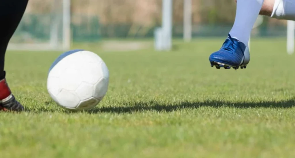 Halı Sahada Neden Hemen Kesiliyorsun? İşte Çözüm Yolları!