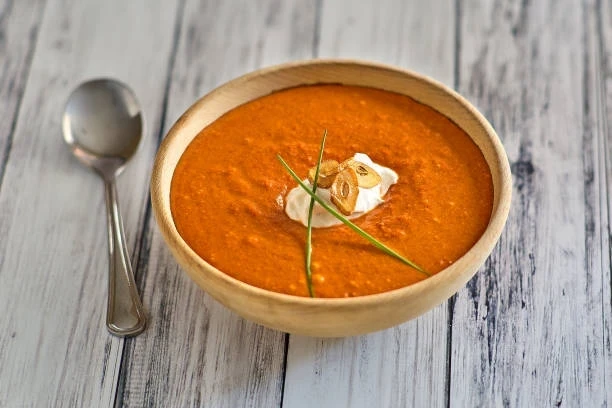 Köz Tadında Ev Yapımı Domates Çorbası Tarifi