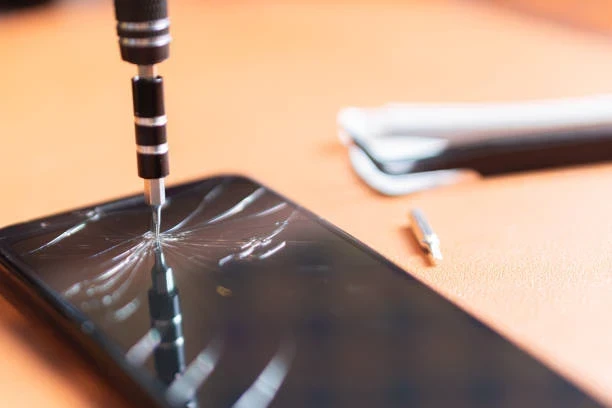 Samsung Telefon Ekran Tamiri Kaç TL? 2025 Fiyat Rehberi