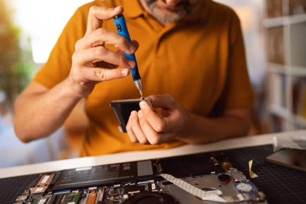 Cep Telefonu Tamir Atölyesi: Güvenilir ve Profesyonel Tamir Hizmetleri