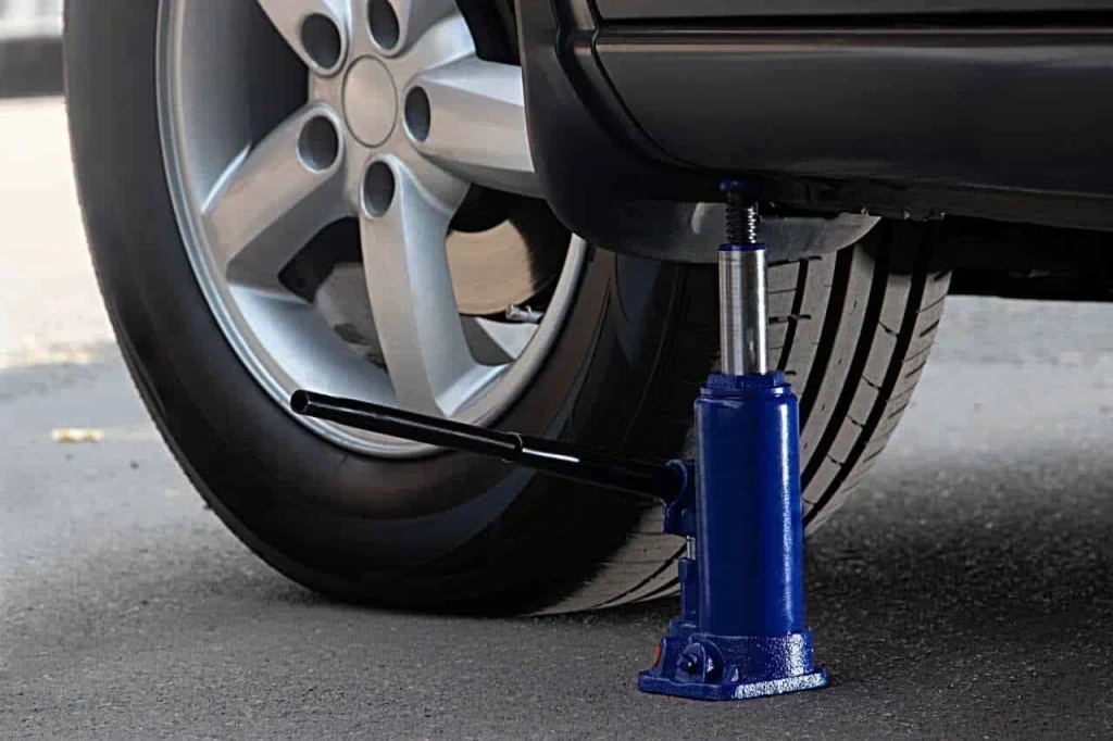 Hidrolik Kriko Nedir? Aracınız İçin Neden Hayati Önemde?