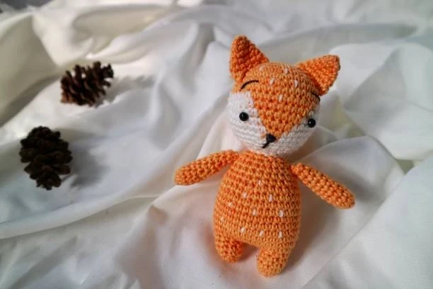 Adım Adım Amigurumi Örgü Tilki Yapımı  Kolay ve Eğlenceli Tarif