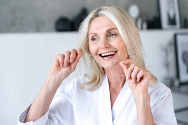 Ağız Kokusu ve Diş Sağlığı İçin Diş İpi Önerileri