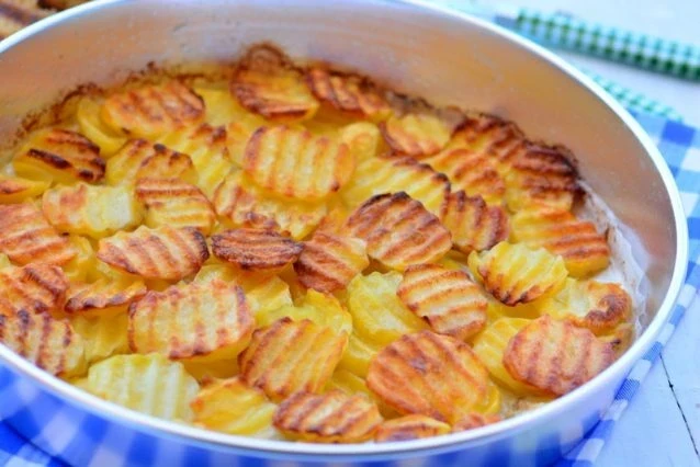 Fırında Çıtır Patates Nasıl Yapılır? Tereyağlı Tarif