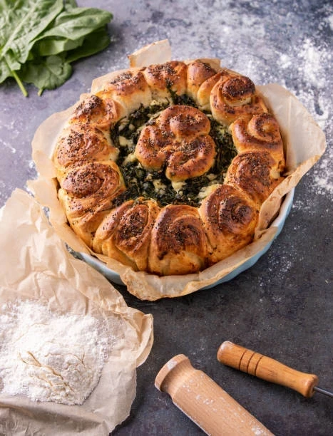 Pratik Ispanaklı Gül Böreği Tarifi ve Püf Noktaları