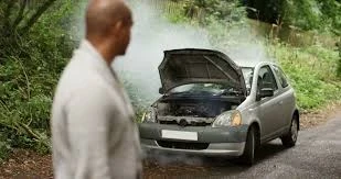 Arabam Bozuldu Yolda Kaldım: Şimdi Ne Yapmalıyım?