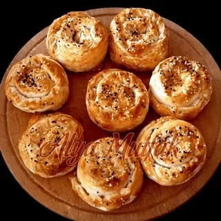 Lezzetli Gül Böreği Tarifi ve Pratik Yapım Rehberi