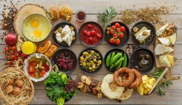 Lezzetli Piknik Kahvaltılıkları ve En İyi Kahvaltı Mekanları