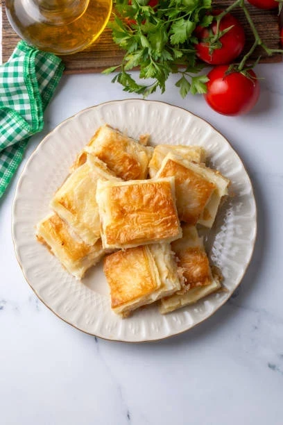 Su Böreği Kaç Derecede ve Ne Kadar Sürede Pişer?