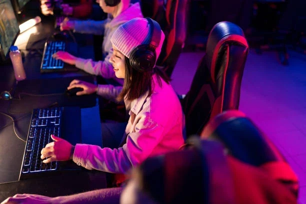 Oyun İçin İnternet Kafeler: Performans ve Donanım Rehberi