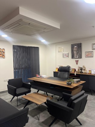 Prof.dr. Burhan Mayir