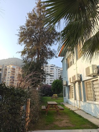 Özel Medi Yaşam Huzurevi Ve Yaşlı Bakım Merkezi