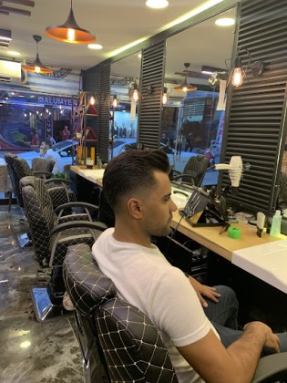Saloon Veysel Mutlu