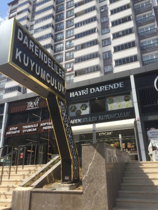 Hayri Darende Kuyumculuk Favori Şubesi