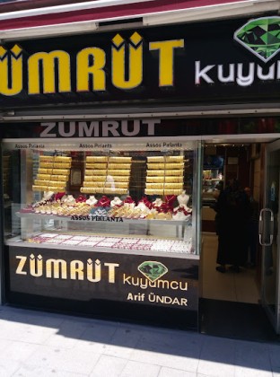 Zümrüt Kuyumcu