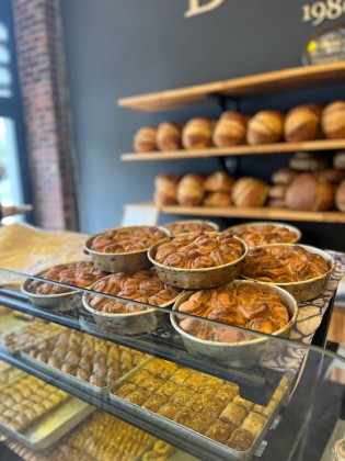 Düzgün Unlu Mamulleri